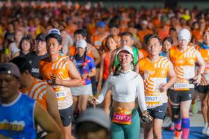 BIB: 5555, 2875, 27617, 20527, 201, 23583
                            <button type="button" onclick="openModal(22826686)" class="btn btn-primary btn-sm float-right btn-popup" data-toggle="modal" data-target=".modal-high-quality">
                        <i class="fas fa-shopping-cart"></i> Add to Cart
                    </button>
                                            <button type="button" onclick="isThisMe(22826686, true)" class="btn btn-success btn-sm float-right btn-popup btn-isme hidden" data-toggle="tooltip" data-placement="bottom" title="นี่คือรูปของคุณใช่ไหม คลิกที่นี่เพื่อเอาเข้าอัลบั้ม">
                        <i class="fas fa-plus"></i> Add to album
                    </button>
                    <button type="button" onclick="isThisMe(22826686, false)" class="btn btn-warning btn-sm float-right btn-popup btn-isnotme hidden">
                        <i class="fas fa-ban"></i> Remove from album
                    </button>